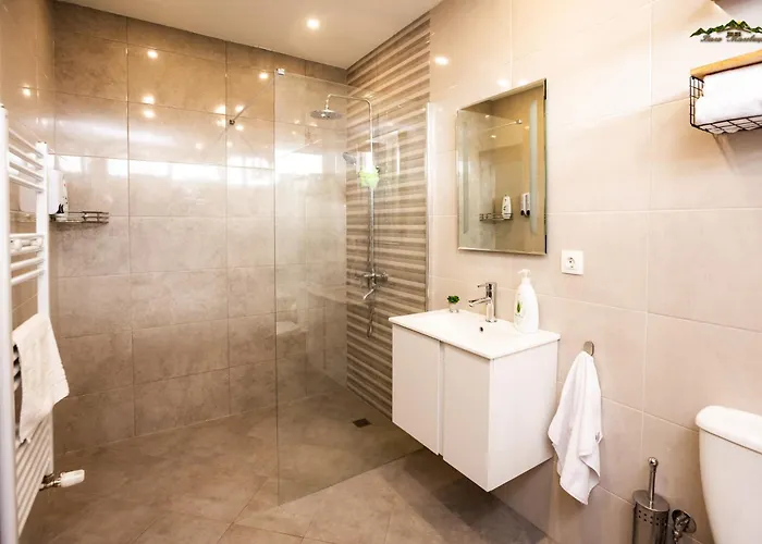 Malevitsa малевица Rel'ovo