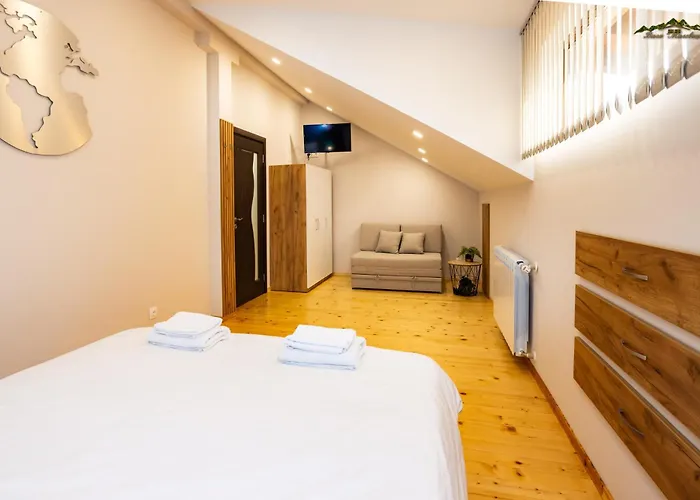 Malevitsa малевица Rel'ovo