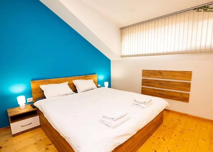 Malevitsa малевица * Rel'ovo