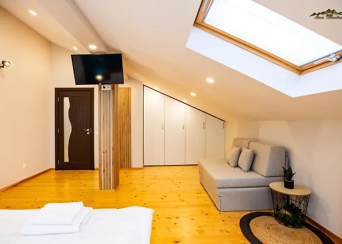 Malevitsa малевица Rel'ovo